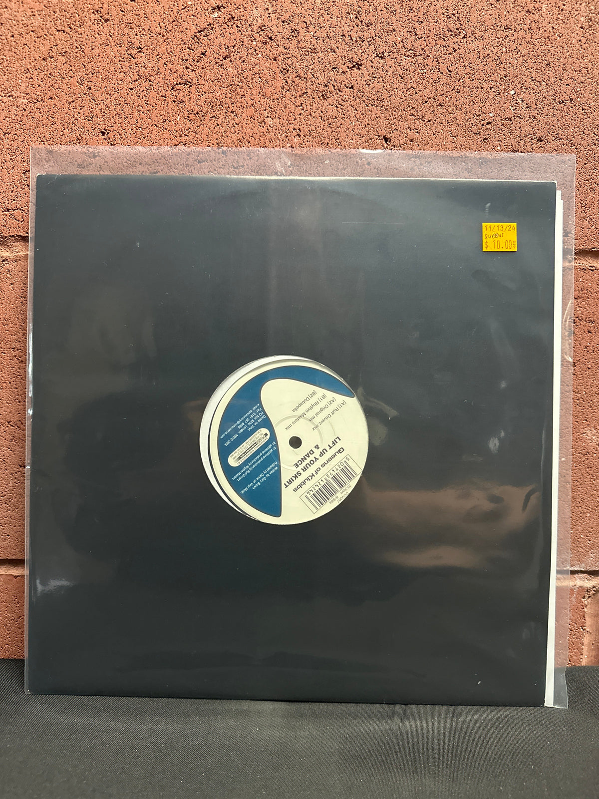 Used Vinyl: Queen Of Klubz "Lift Up Your Skirt & Dance" 12"