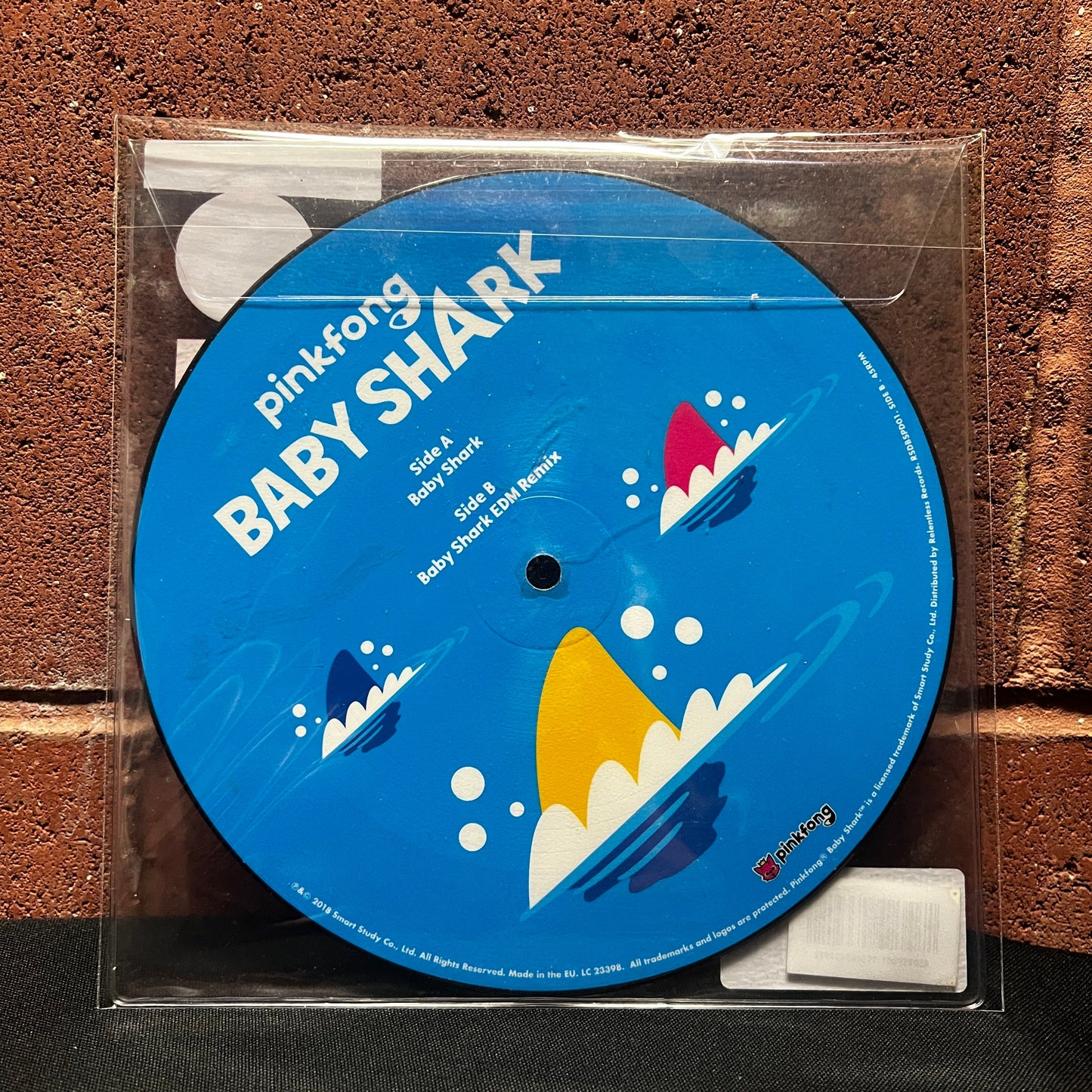 Used Vinyl: Pinkfong "Baby Shark" 7" (Picture Disc)