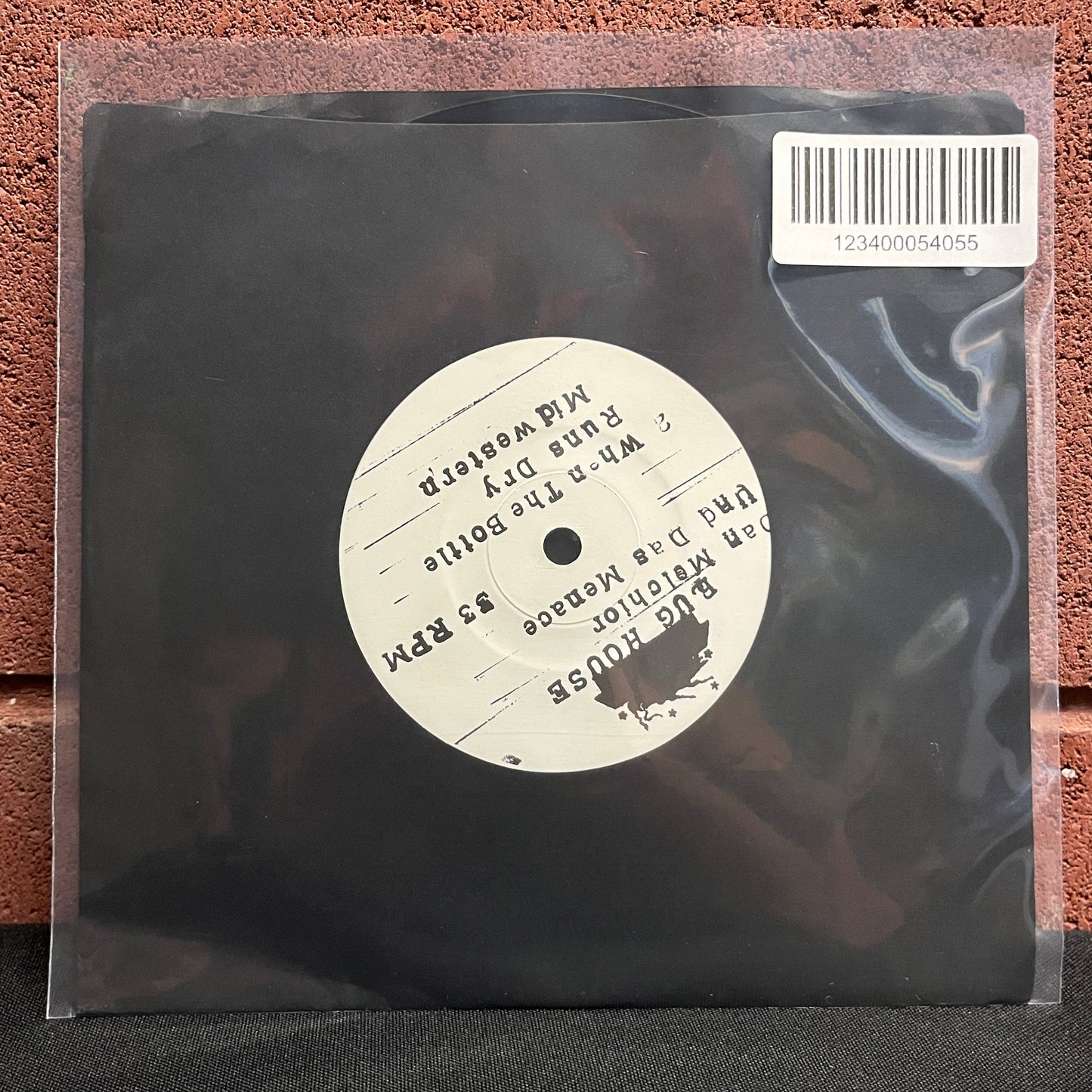 Used Vinyl: Dan Melchior Und Das Menace "Your Lousy Floor" 7"