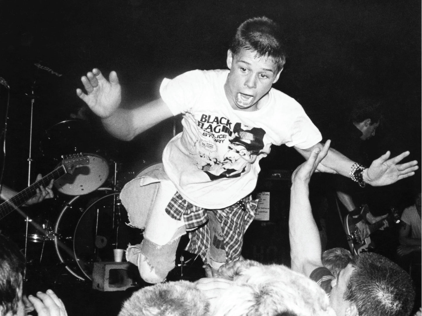 Hail Murray!: The Punk Photography of Murray Bowles, 1982-1995 Book