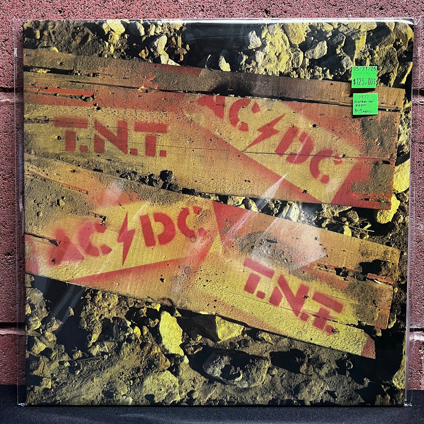 Used Vinyl: AC/DC "T.N.T." LP (1977 Blue No Roo Stereo Albert Labels)