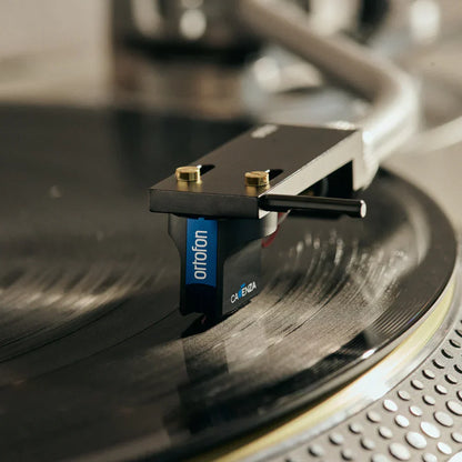 Ortofon - MC Cadenza Blue Phono Cartridge