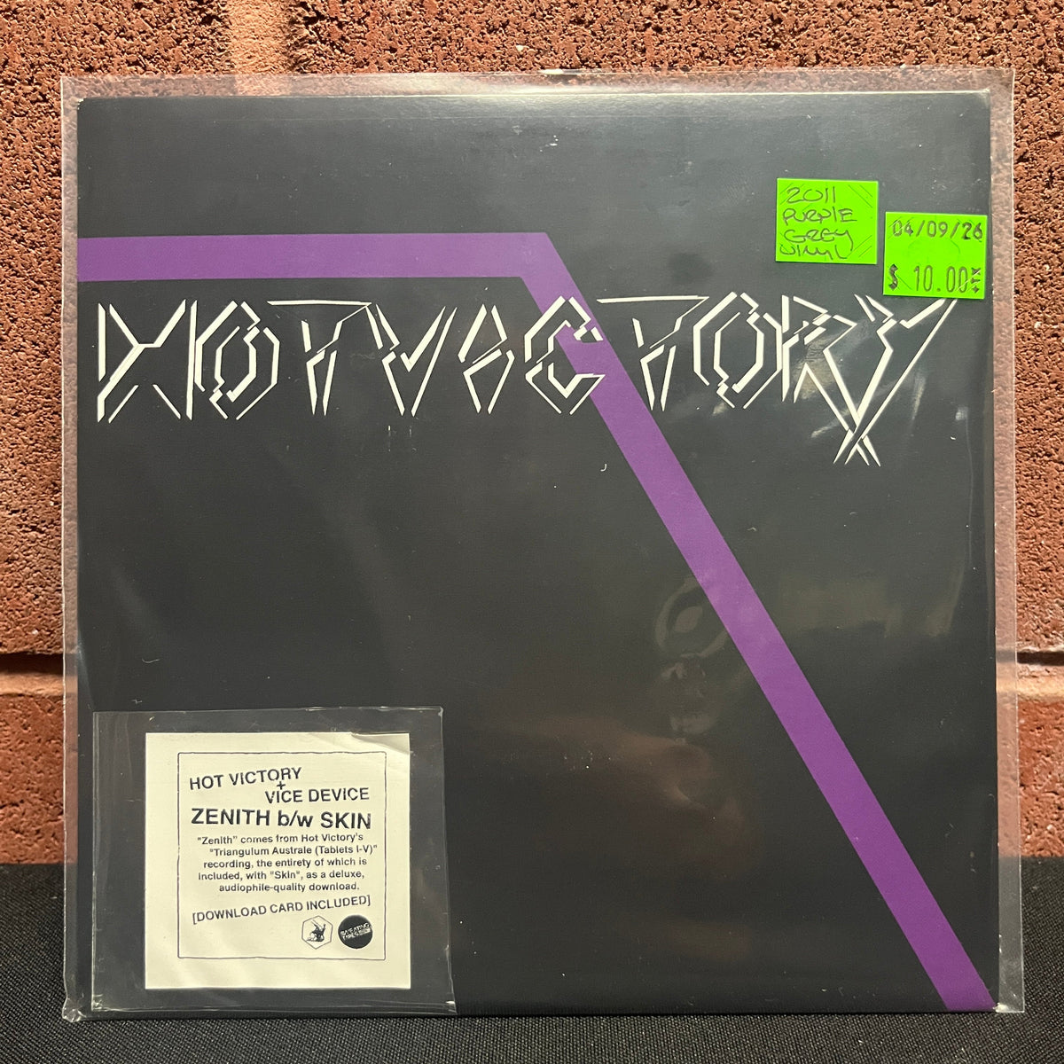 Used Vinyl: Hot Victory / Vice Device "Zenith / Skin" 7" (2011 Press - Purple & Grey Vinyl)