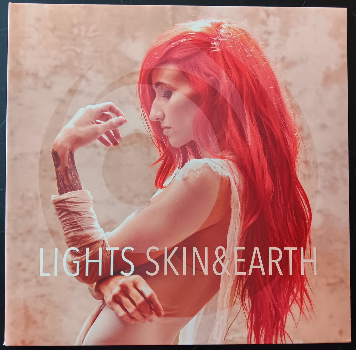 [Used LP] Lights / Skin & Earth